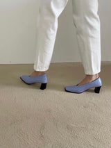 90's Square Toe Pumps