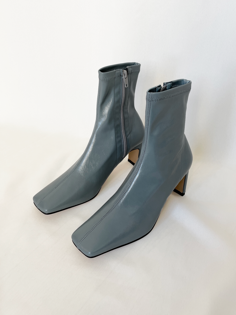 Pointed Square Toe Mid Heel Boots
